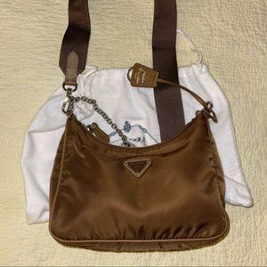 prada re edition 2005 cocoa brown